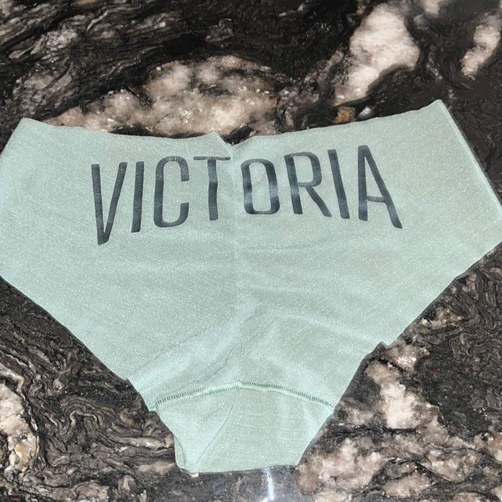 5/$20 Victoria Secret Hip-hugger Women’s Panties NWOT